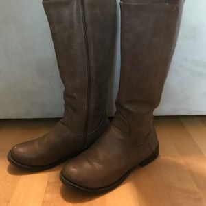 altar’s state Brown/taupe riding boots